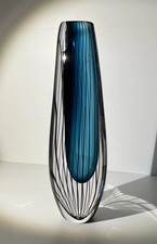 Lindstrand Ice Blue Kosta Boda Glass Vase LH1719 Made In Sweden