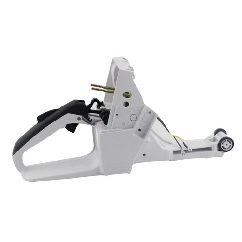 Rear handle fuel tank - rear,