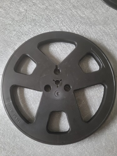 Reel tape recorder - reel, to