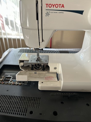 Toyota 2000 sewing - toyota, sr