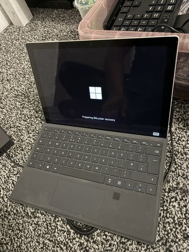 Microsoft surface pro - pro, 5