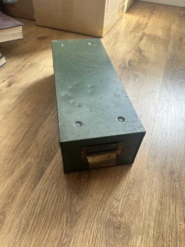 Vintage veteran series metal - series,