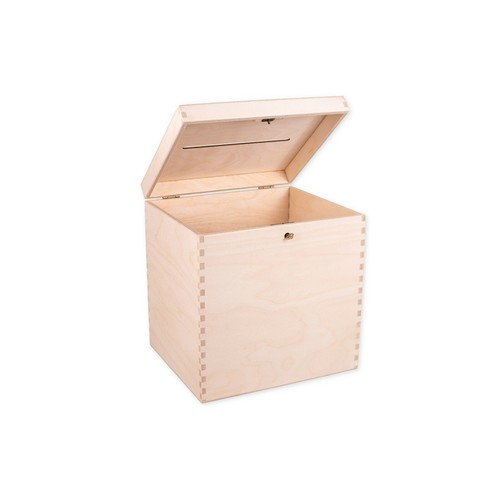 Lockable plain wooden box - plain,