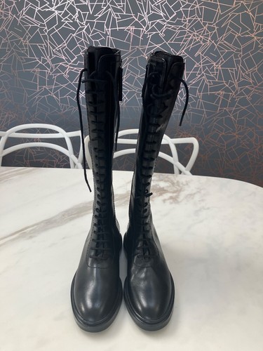 Bnwt zara black - zara, lace-up