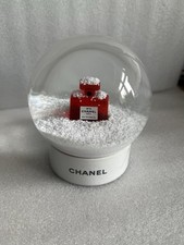 Chanel Snow Globe 2018 Ultra Rare Red Bottle Vip Gift Xmas 