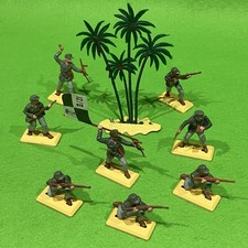 Britains Deetail 8x German Afrika Korps WW2 Soldiers + Palm Tree. Made UK