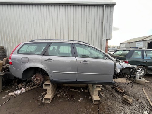 Volvo v50 breaking 2005 - breaking, se