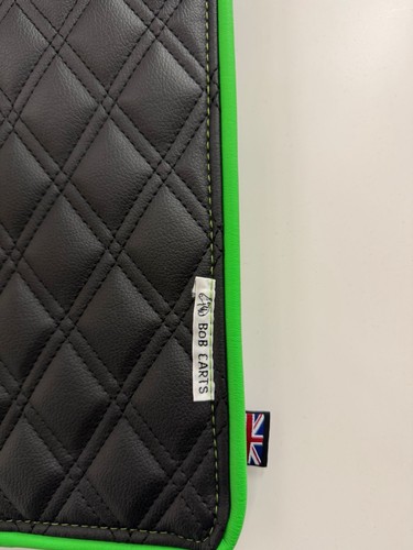 Green black horse - green/black, cart