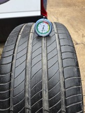 4×235 40 19 96w Michelin