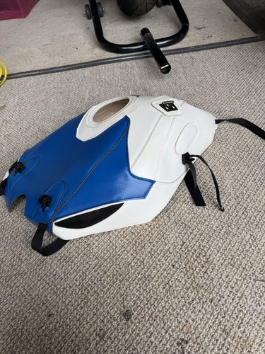 S1000rr bagster tank cover - s1000rr,