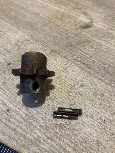 Gearbox drive sprocket - drive, sprocket,