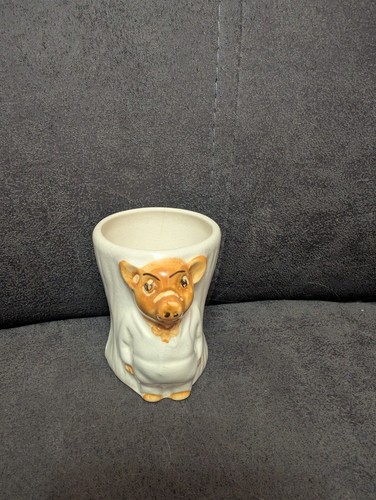 Keele street pottery pinky - street,