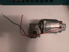 Parvalux 24v geared motor, 10c s/652948/05L, 100rpm, missing cover