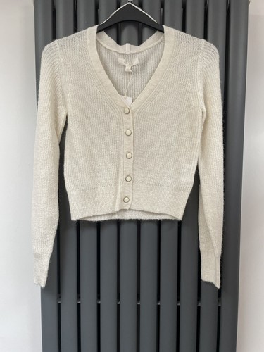 Bnwt chain store - bnwt, cream