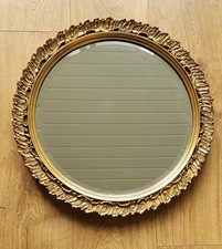 Vintage Ornate Round Wall