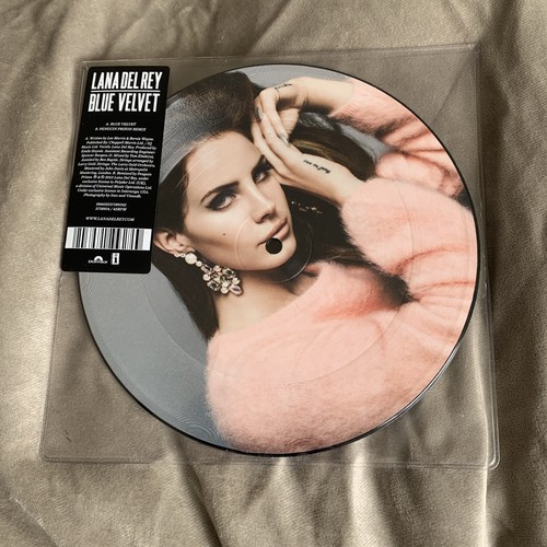Lana del rey blue velvet - lana,