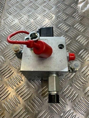 Tow brake valve - tow/brake,