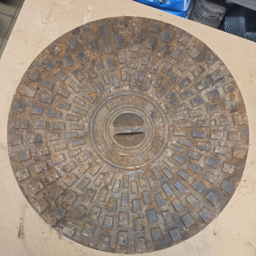 Round cast iron manhole cover - round,