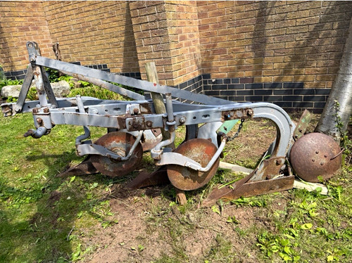 Vintage ferguson furrow - 3,