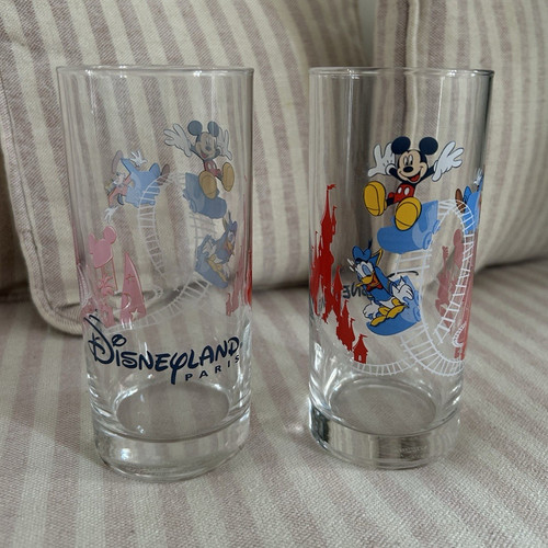 Disneyland paris mickey mouse - mickey,