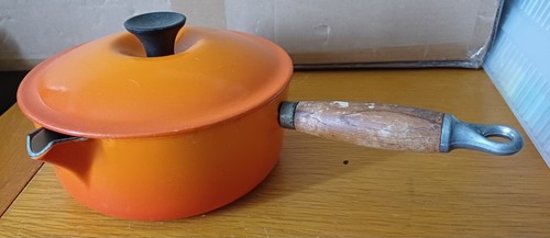 Creuset volcanic orange - le,