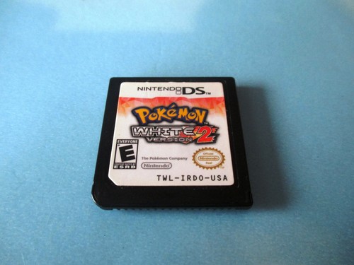 Pokemon white version - white,