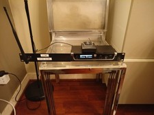 Wireless In Ear Monitors Transmitter and Receiver Belt Pack LD systems U508 IEM