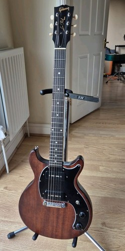 Gibson les paul tribute - gibson,
