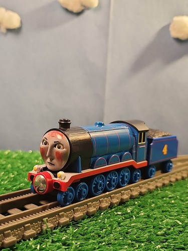 Thomas and friends - thomas,