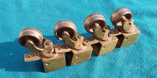 Antique brass square toe - brass,