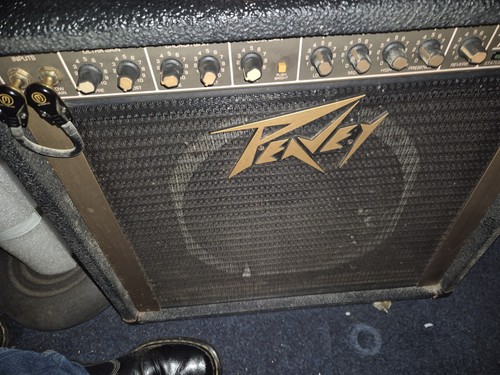 Peavey triumph guitar amp - guitar,