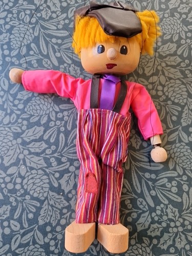 Marionette stringed hand - marionette,