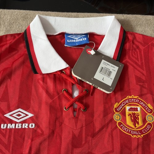 Manchester united home shirt - manchester,