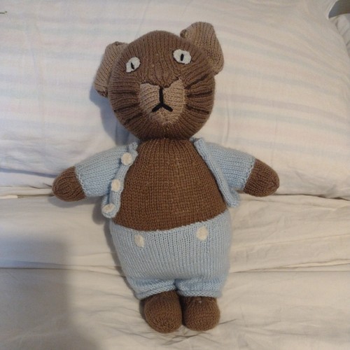 Tom kitten hand - kitten, wool