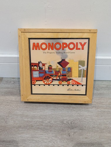 Monopoly nostalgia wooden - monopoly,