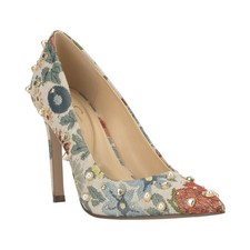 Jessica Simpson Welica