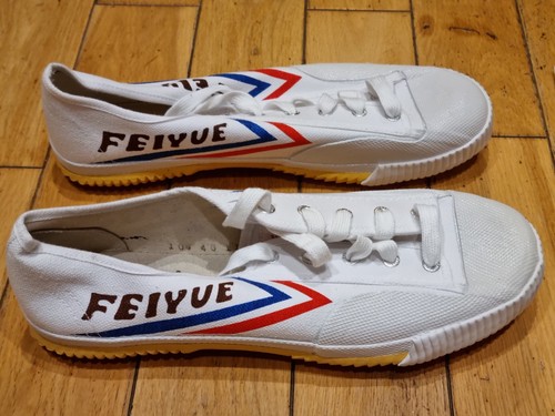 Retro kung trainers - kung, fu
