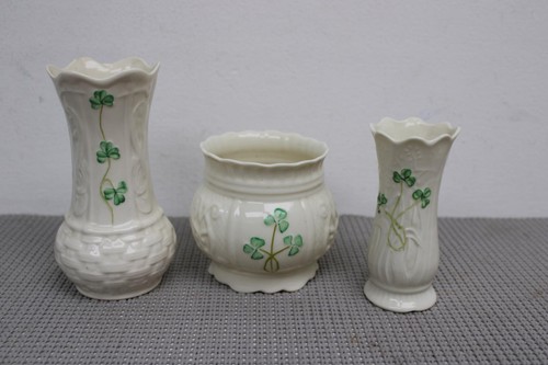 Belleek vase china green - belleek,