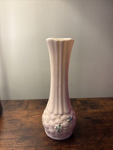 Vintage belleek sligo small - vintage,
