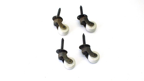 Solid brass screw - brass,