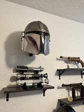 Full-Size Helmet Wall Mount – Star Wars, Marvel & Collectible Display Stand