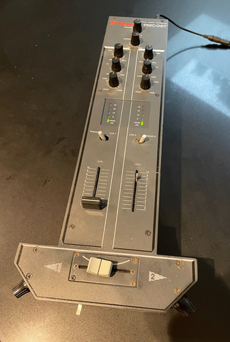 Vestax pmc 06t professional - pmc-06t, dj