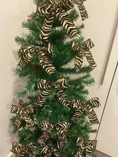 12 Black & Champagne Gold