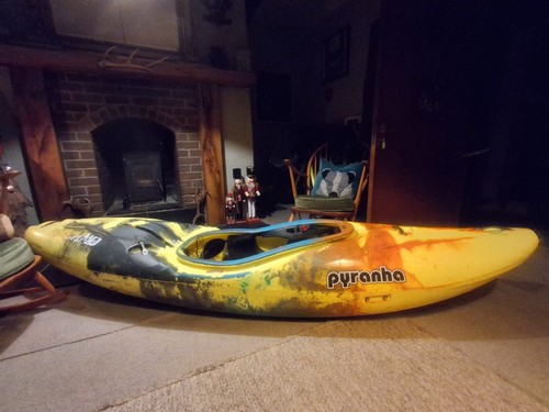 Pyrhana machno kayak large - pyrhana,