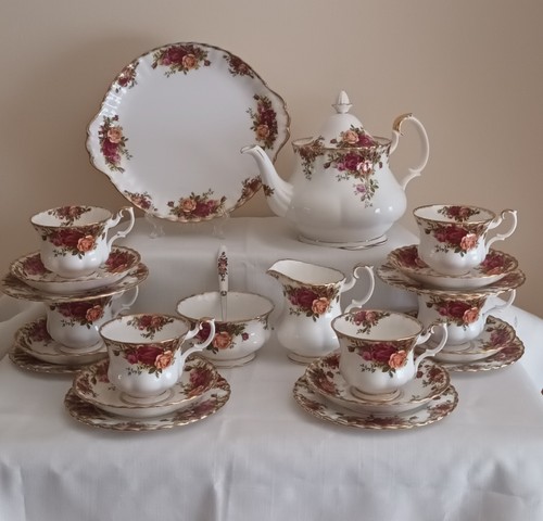 Royal albert old - royal, roses