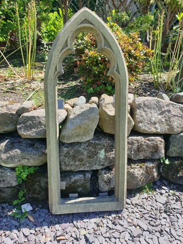 Church open arch vintage - open,