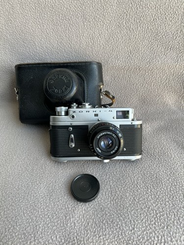 Zorki rangefinder camera - rangefinder,