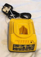 Dewalt DE9116 power tool