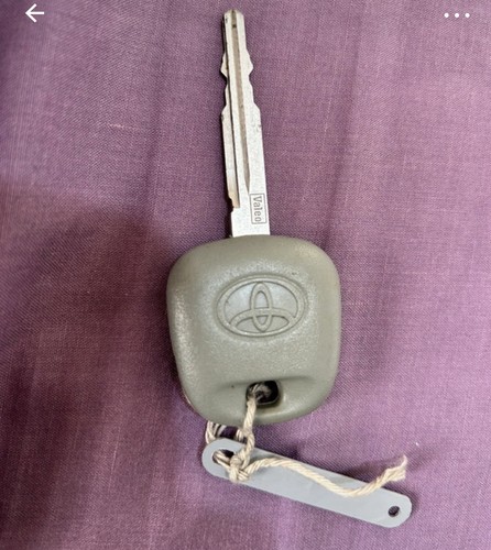 Genuine toyota yaris spare - yaris, key