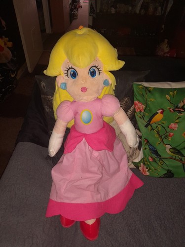 Large princess peach - large,